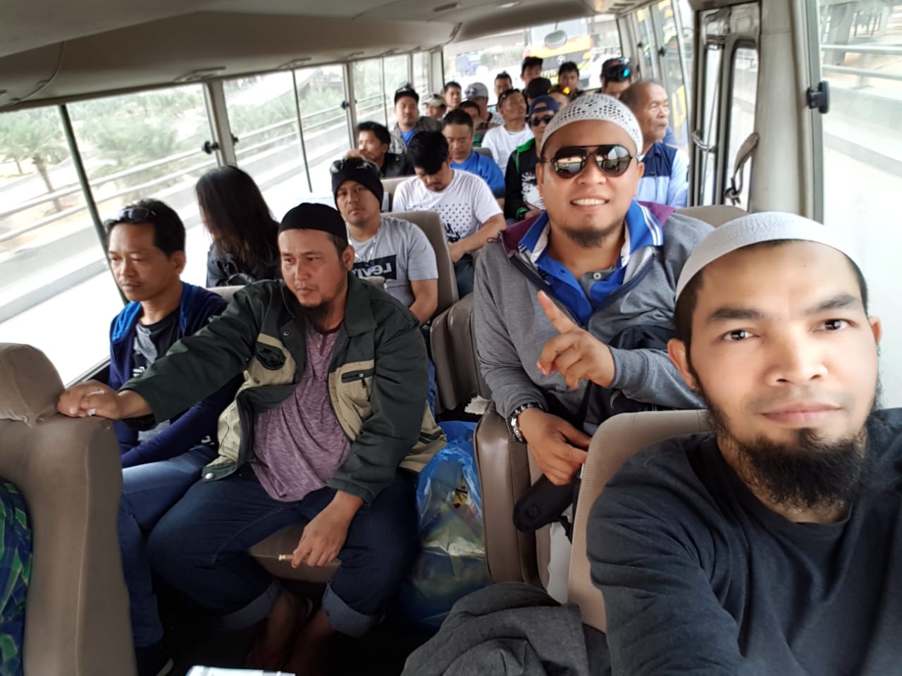 نظم قسم الجاليات ‎اليوم رحلة ترفيهية للجالية الفلبينية